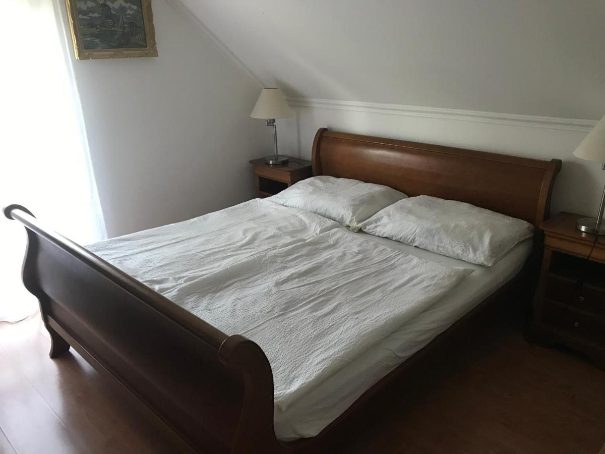 Xenia Apartmanok Хайдусобосло Экстерьер фото